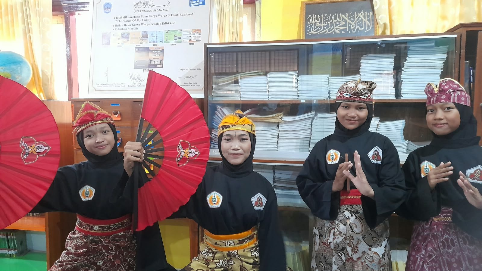 Pentas Seni Masyarakat