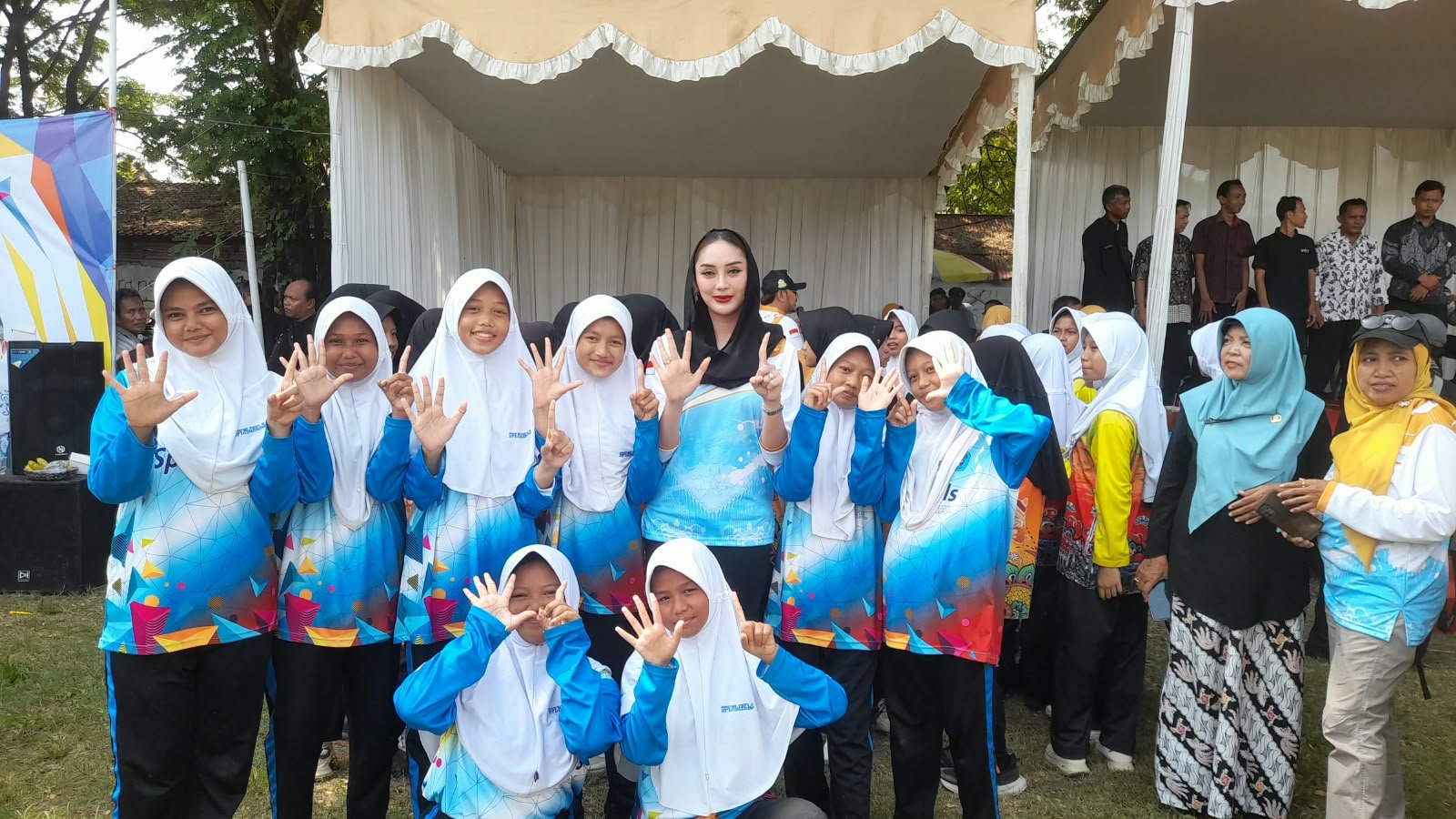 Pentas Seni Masyarakat