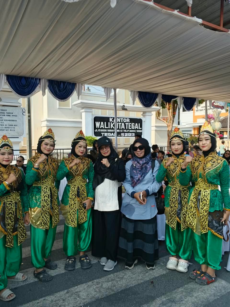 Pentas Seni Masyarakat
